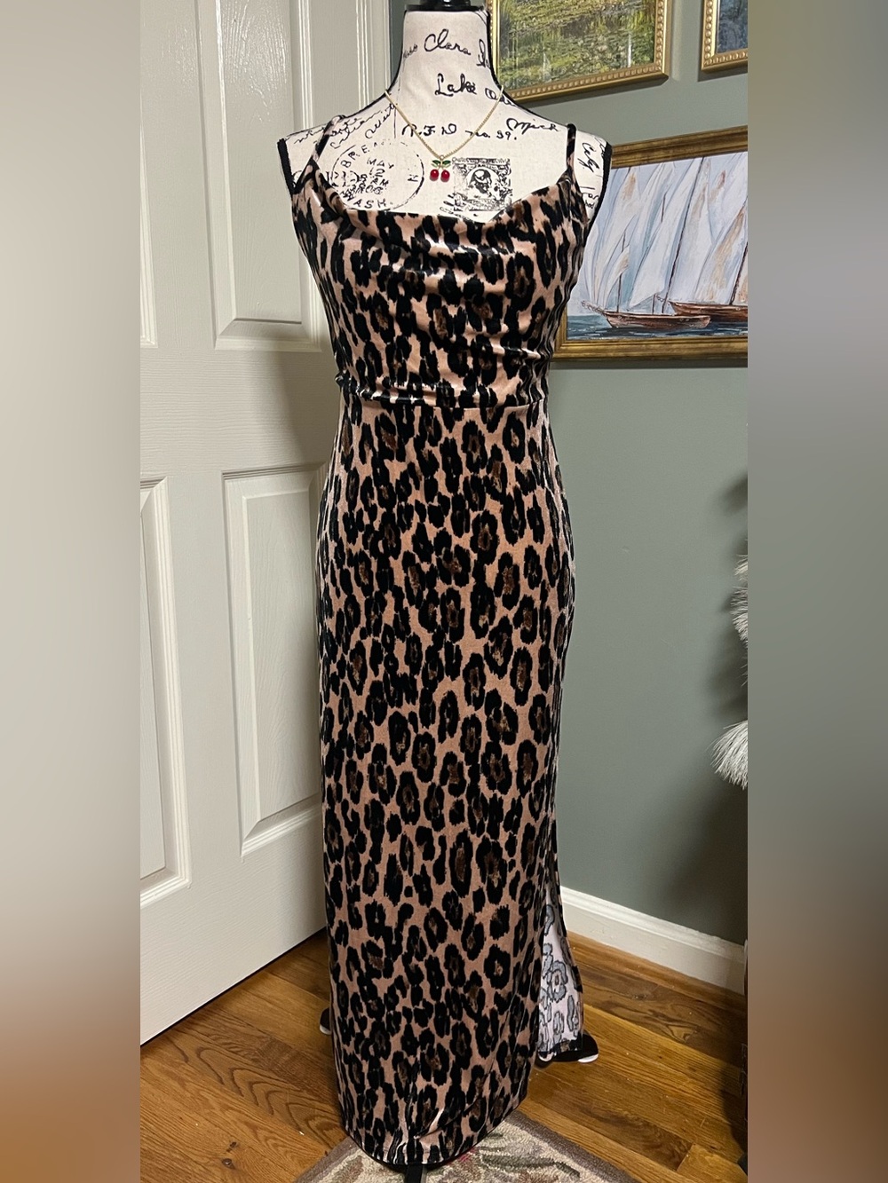 Mob Wife Y2K Leopard Velvet Cowl Neck Slit Maxi Dress Size 6 Taylor brand